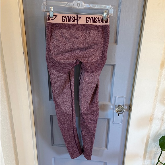 Gymshark Maroon Leggings - Picture 3 of 4